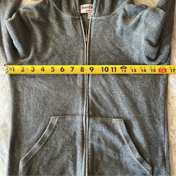Juicy couture terry zip top with jewels in  “Juicy Loves Beijing” on the back - Picture 4 of 4